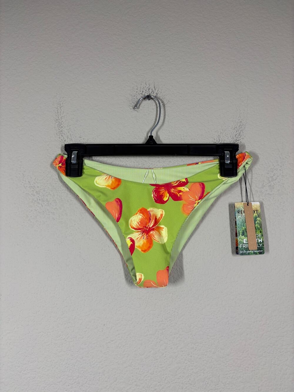 Leni Swims Size Medium Bottoms Cancun Green Floral Brazilian Reversible